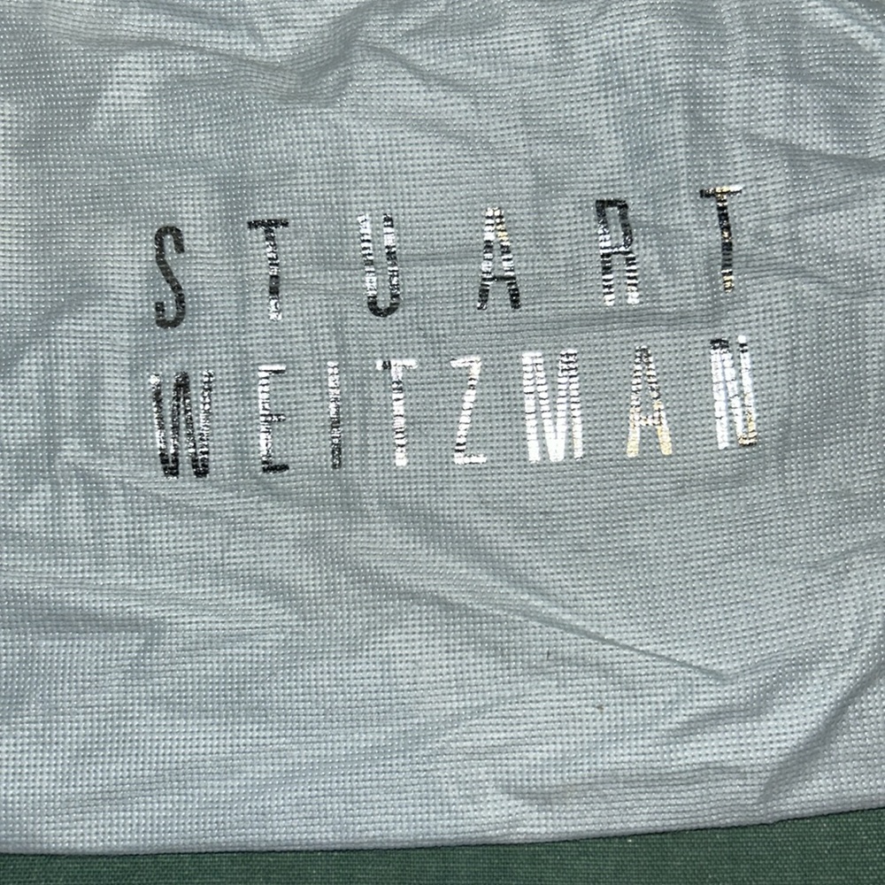 Stuart Weitzman Ballet Flats size 7 1/2 narrow. Comes with dust cover. - Picture 5 of 7